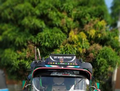 Bajaj 4 Stroke Three-wheeler for sale at Riyasakwala Ampara