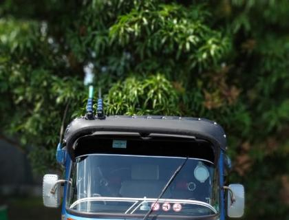Bajaj 4 Stroke Three-wheeler for sale at Riyasakwala Ampara