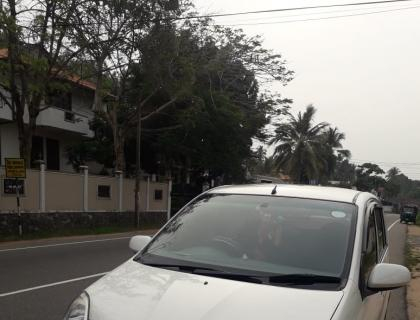 Viva Elite car for sale at Riyasakwala Bandaragama