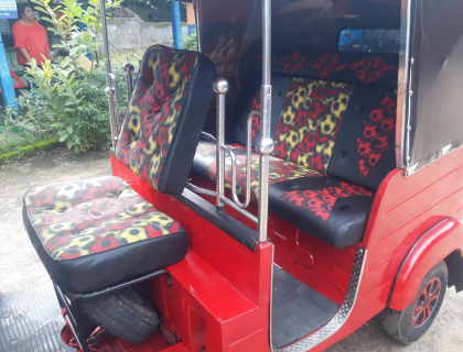 BAJAJ 4STROKE THREE WHEELER FOR SALE IN KADURUWELA