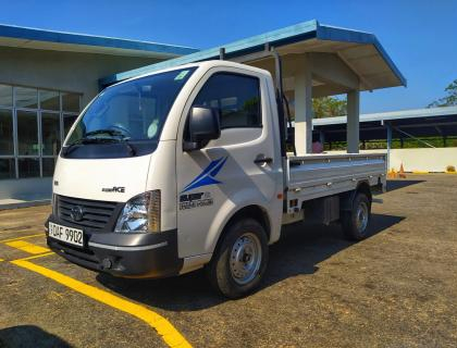 TATA Ace Lorry for sale at Riyasakwala Ampara