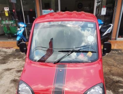 Bajaj qute  for sale at Riyasakwala trincomalee