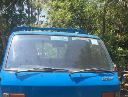 ISUZU ELF LORRY 1976 FOR SALE