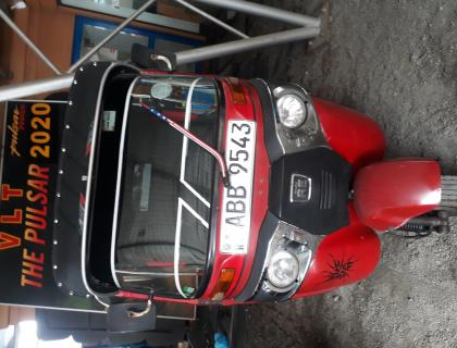 Bajaj Autorickshaw  - Riyasakwala Badulla