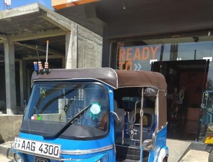 Bajaj 4 Stroke Three-wheeler for sale at Ampara