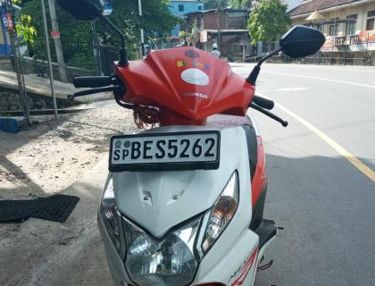 Honda-Dio Scooter for sale at Kegalle