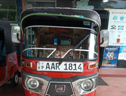 Bajaj 4 Stroke Three-wheeler for sale at Kegalle