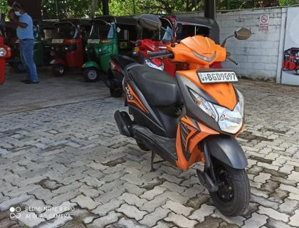 Honda Dio Scooter for Sale in Riyasakwala Battaramulla