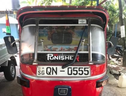 Bajaj 4 Stroke Three-wheeler for sale at Yakkala