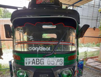 Bajaj 4 Stroke Three-wheeler for sale at Trincomalee