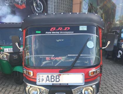 Bajaj 4 Stroke Three-wheeler for sale at Galle