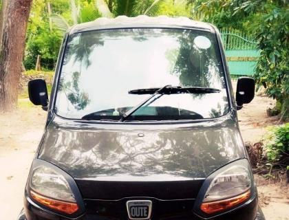 Bajaj Qute quadricycle for sale at Kurunegala Riyasakwala