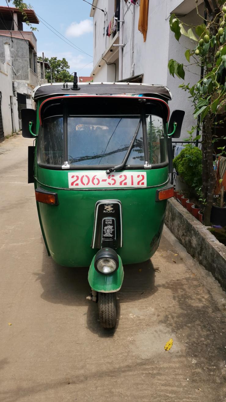 Bajaj 2 Stroke Three Wheeler For Sale Riyasakwala