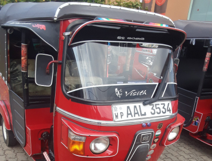 Bajaj 4 Stroke Three-wheeler for sale at Negombo