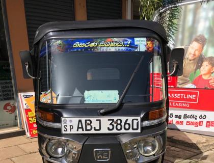 Bajaj 4 Stroke Three-wheeler for sale at Ambalantota