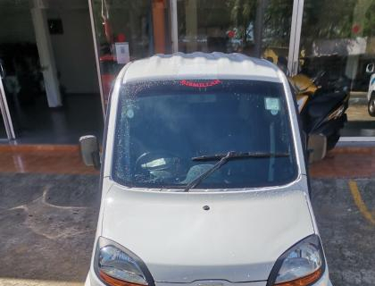 Bajaj qute  for sale at Riyasakwala trincomalee