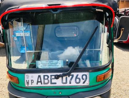 Bajaj Three Wheel For Sale In Kandy