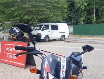 BAJAJ - CT (Hundred) at RIYASAKWALA Anuradhapura