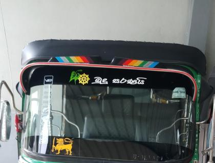Bajaj 4 Stroke Three-wheeler for sale at Kurunegala