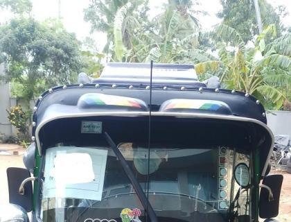 Bajaj 4 Stroke Three-wheeler for sale at Kurunegala