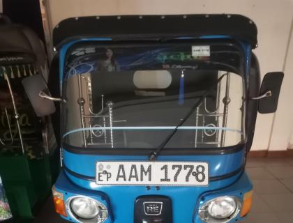 Bajaj 4 Stroke Three-wheeler for sale at trincomalee