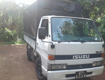 Isuzu ELF 250 NKR