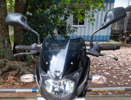 Bajaj Pulsar 150 for sale at Riyasakwala Bandaragama