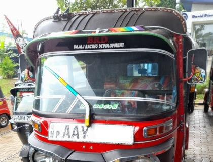 Bajaj 4 Stroke Three-wheeler for sale at Riyasakwala Bandaragama