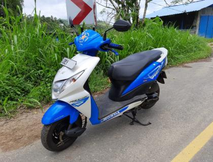 Honda-Dio Scooter for sale at Kegalle