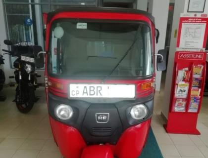 3w Bajaj 4 Stroke Three- Wheeler For Sale at Nuwara Eliya