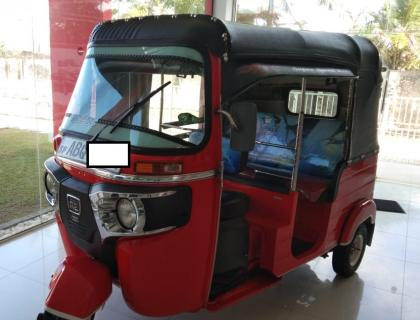 BAJAJ THREE WHEELER 2018 SALE AT AMBALANGODA