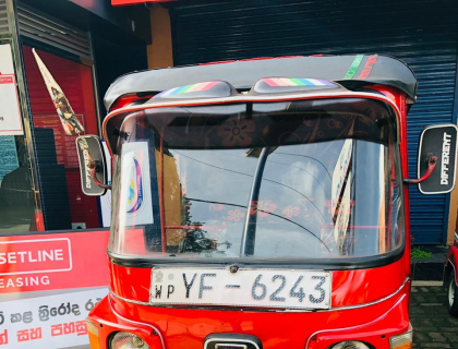 Bajaj 4 Stroke Three-wheeler for sale in Badulla