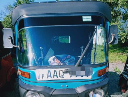 Bajaj Three-wheeler Boralesgamuwa