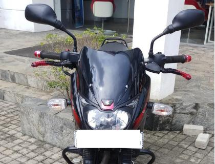 Bajaj Pulsar 150 for sale at Riyasakwala Kurunegala