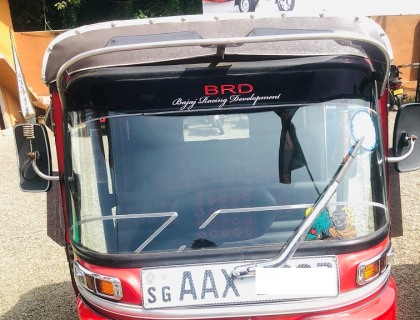 Bajaj 4 Stroke Three-wheeler for sale in Kandy