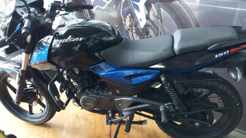Bajaj Pulsar 150 Twin Disc For Sale At Riyasakwala Kurunegala