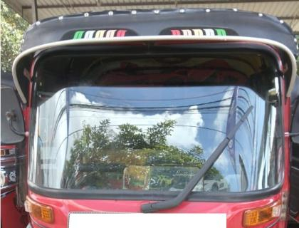 Bajaj 4S Three Wheeler for sale at Riyasakwala Kurunegala