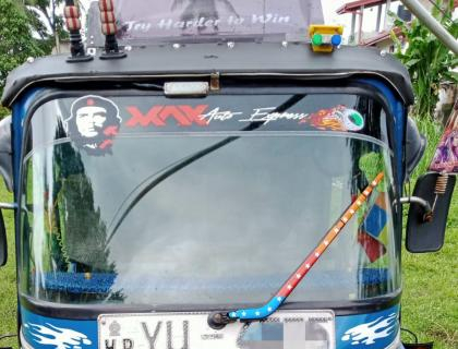 Bajaj Three-wheeler Boralesgamuwa