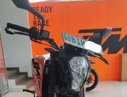 KTM DUKE 125 Motorcycle sale in Negombo