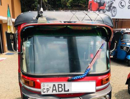 Bajaj Three Wheel For Sale In Kandy