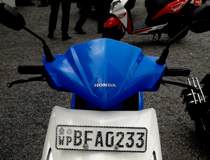 2W Honda Dio Motorcycle for sale at Boralesgamuwa