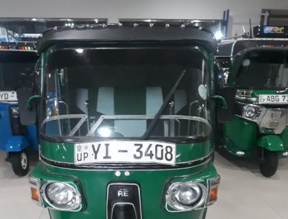 Bajaj Autorickshaw  - Riyasakwala Badulla