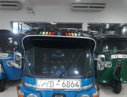 Bajaj Autorickshaw  - Riyasakwala Badulla