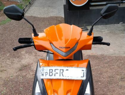 Honda Dio for sale at Riyasakwala Bandaragama