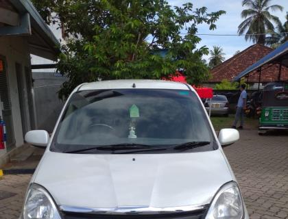 4W         peraduwa viva elite car for sale at Riyasakwala Galle