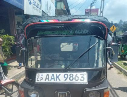 Bajaj 4 Stroke Three-wheeler for sale at Riyasakwala Nuwara Eliya