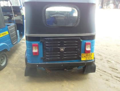 Bajaj 4 Stroke Three-wheeler for sale at Riyasakwala Kaduruwela