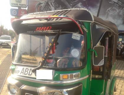 Bajaj 4 Stroke Three-wheeler for sale at Galle