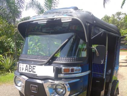 Bajaj 4 Stroke Three-wheeler for sale at Galle