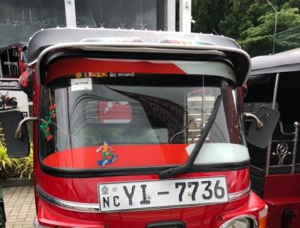 Bajaj 4 Stroke Three-wheeler for sale at Kurunegala